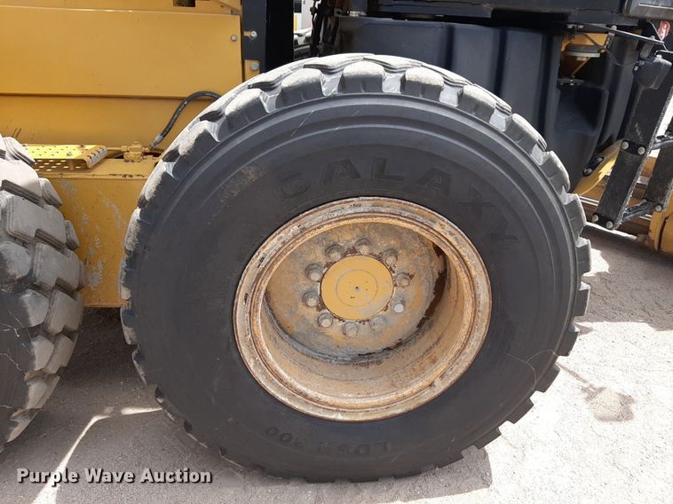 image for item NU9831 2012 Caterpillar 140M2 motor grader