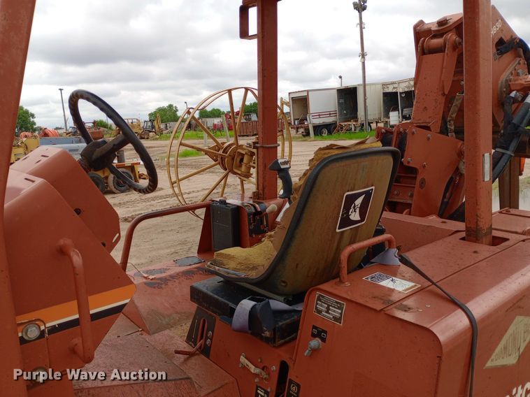 image for item NU9836 2000 Ditch Witch  8020 Turbo trencher