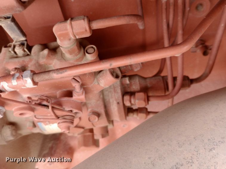 image for item NU9836 2000 Ditch Witch  8020 Turbo trencher