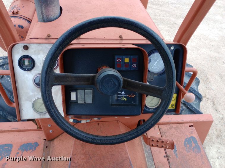 image for item NU9836 2000 Ditch Witch  8020 Turbo trencher