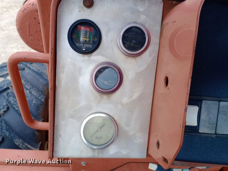 image for item NU9836 2000 Ditch Witch  8020 Turbo trencher