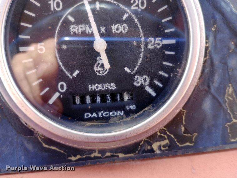 image for item NU9837 1996 Ditch Witch R100J rock saw