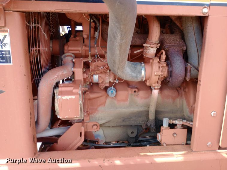 image for item NU9837 1996 Ditch Witch R100J rock saw