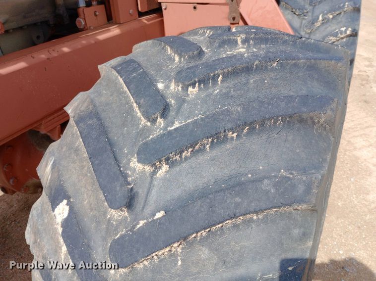 image for item NU9837 1996 Ditch Witch R100J rock saw