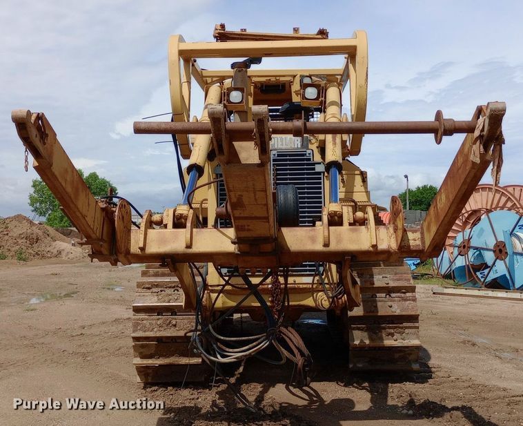 image for item NU9841 1999 Caterpillar D8R cable plow