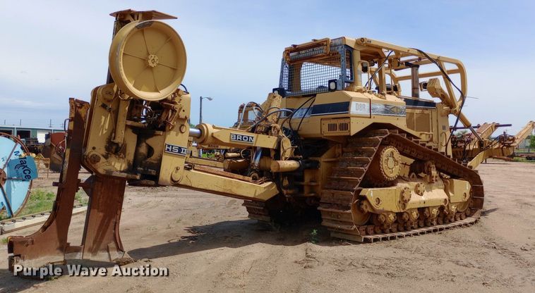 image for item NU9841 1999 Caterpillar D8R cable plow