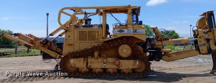 image for item NU9841 1999 Caterpillar D8R cable plow