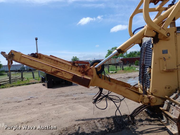 image for item NU9841 1999 Caterpillar D8R cable plow