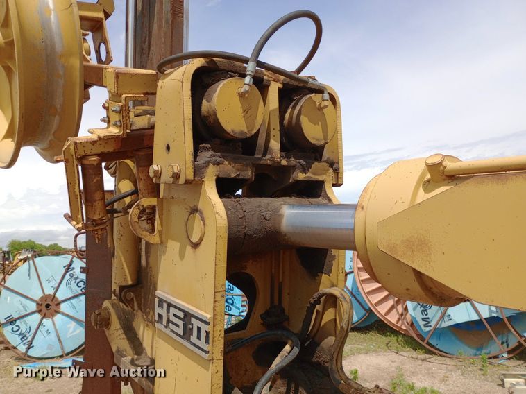 image for item NU9841 1999 Caterpillar D8R cable plow