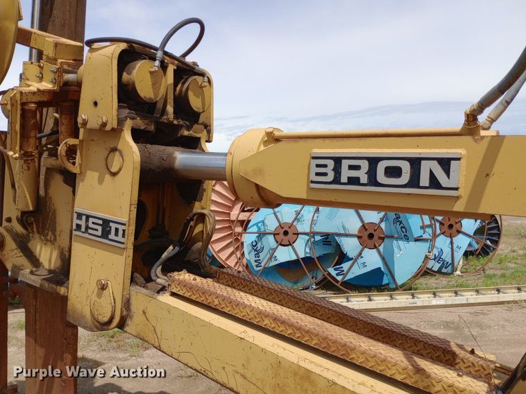 image for item NU9841 1999 Caterpillar D8R cable plow