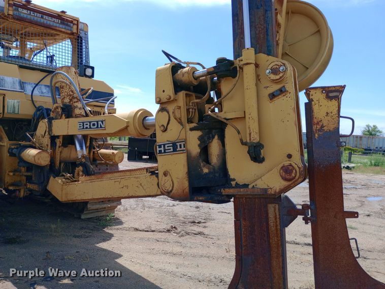 image for item NU9841 1999 Caterpillar D8R cable plow