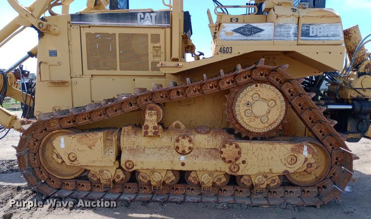 image for item NU9841 1999 Caterpillar D8R cable plow
