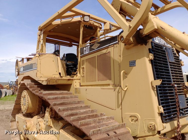 image for item NU9842 2001 Caterpillar D8R cable plow