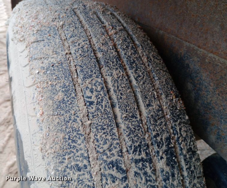 image for item NU9843 1999 Vac-tron PMD-800GT vacuum excavator