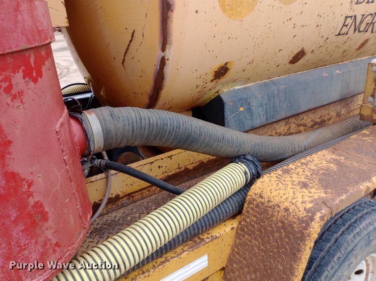 image for item NU9844 1999 Vac-tron PMD-800GT vacuum excavator