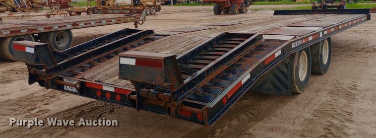 image for item NU9849 2005 Redi Haul equipment trailer