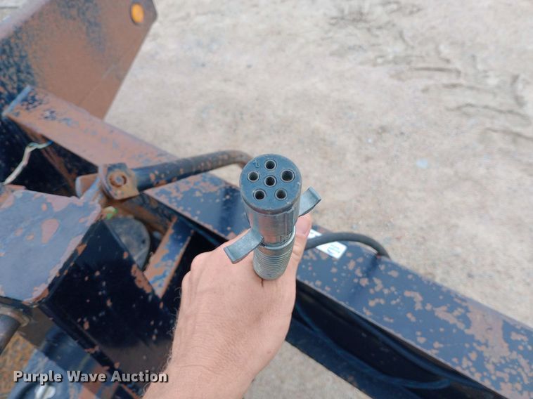 image for item NU9849 2005 Redi Haul equipment trailer