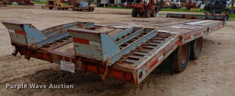image for item NU9851 1998 Interstate 18DT equipment trailer