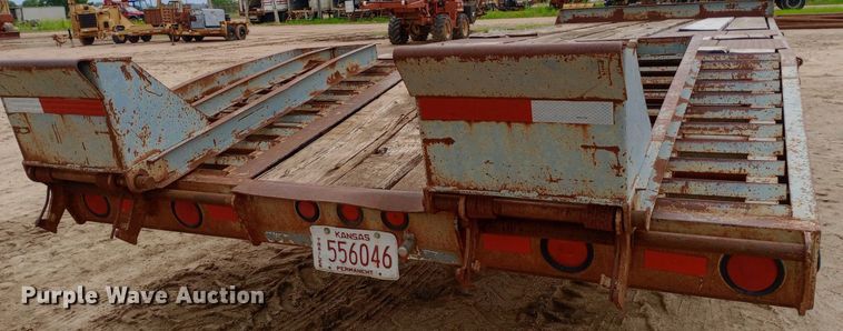 image for item NU9851 1998 Interstate 18DT equipment trailer