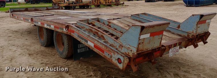 image for item NU9851 1998 Interstate 18DT equipment trailer