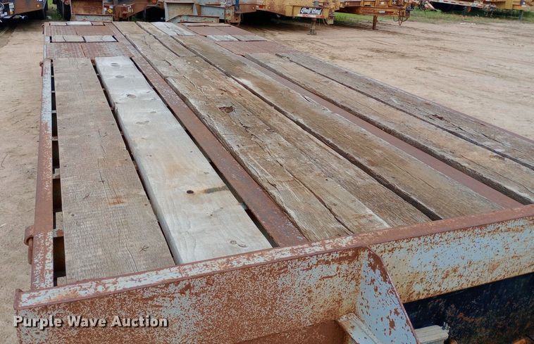 image for item NU9851 1998 Interstate 18DT equipment trailer