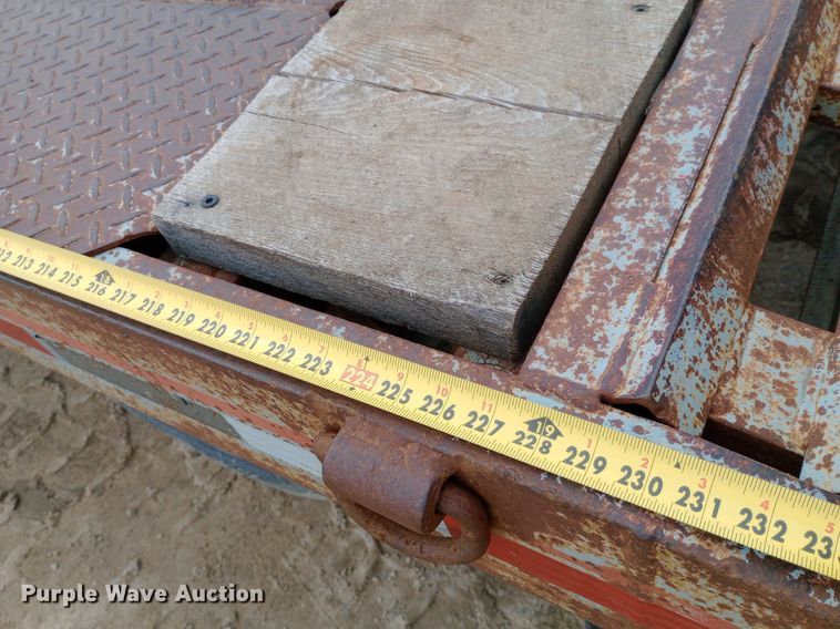 image for item NU9851 1998 Interstate 18DT equipment trailer