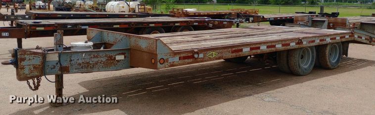 image for item NU9852 1993 Interstate 20DT equipment trailer