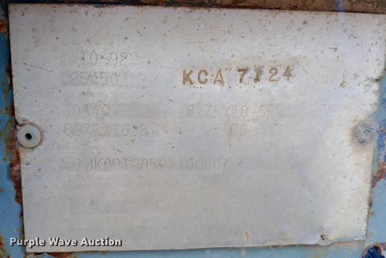 image for item NU9852 1993 Interstate 20DT equipment trailer