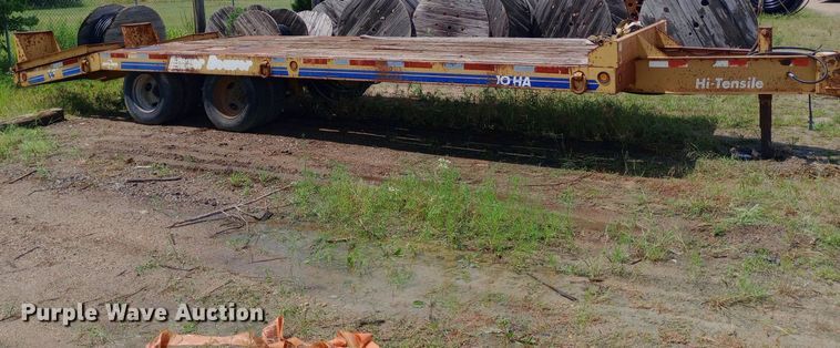 image for item NU9857 1998 Eager Beaver 10HA equipment trailer