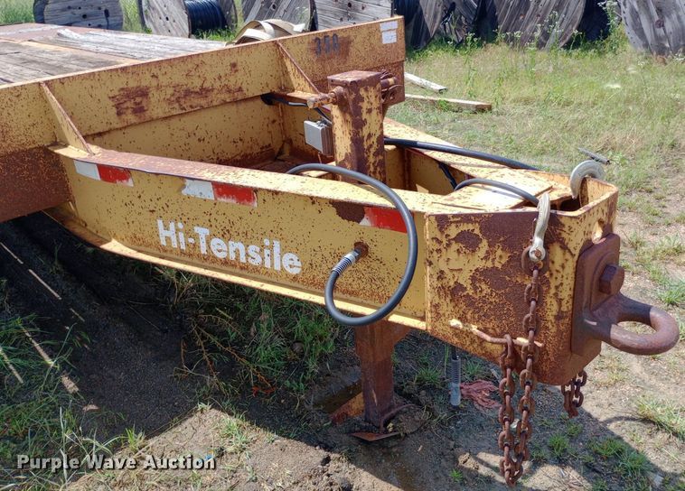 image for item NU9857 1998 Eager Beaver 10HA equipment trailer