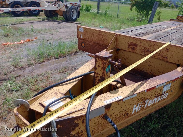 image for item NU9857 1998 Eager Beaver 10HA equipment trailer