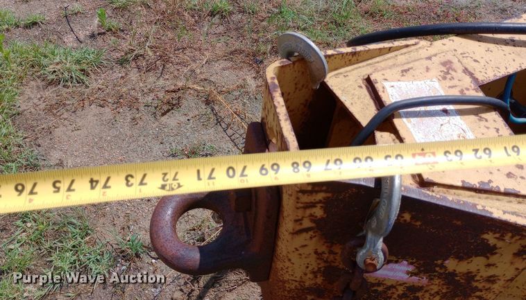 image for item NU9857 1998 Eager Beaver 10HA equipment trailer