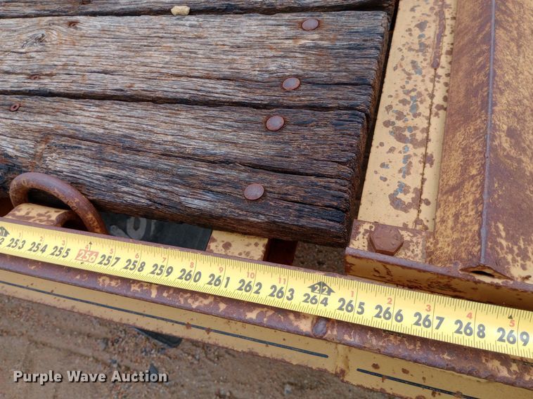 image for item NU9859 2005 Redi Haul ML7460E equipment trailer