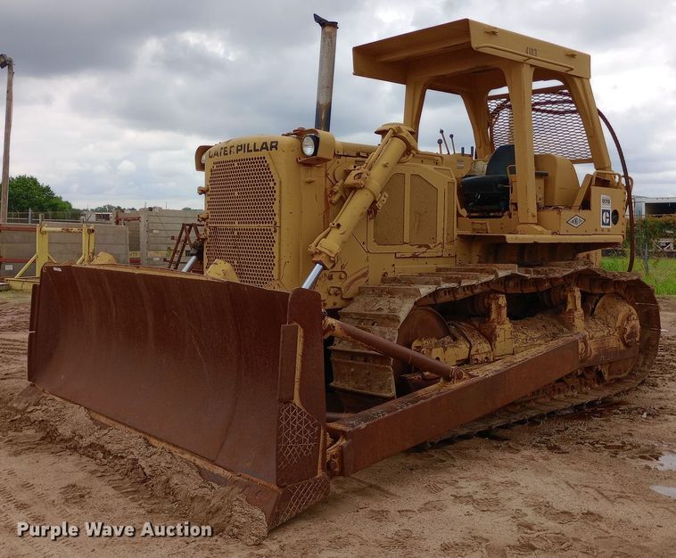 image for item NU9860 1984 Caterpillar  D7G dozer