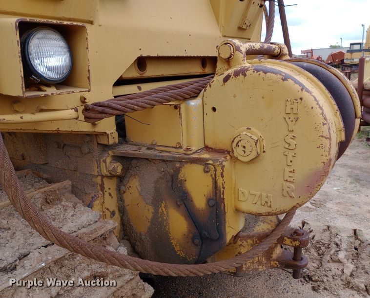 image for item NU9860 1984 Caterpillar  D7G dozer