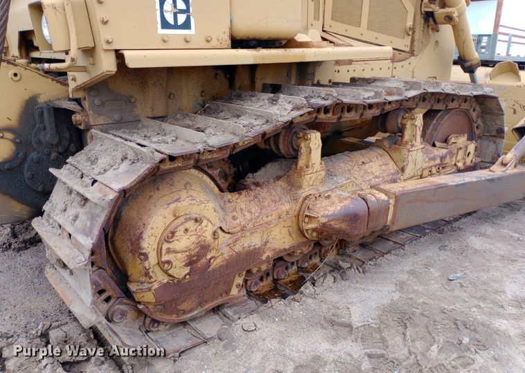 image for item NU9860 1984 Caterpillar  D7G dozer