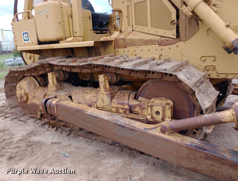 image for item NU9860 1984 Caterpillar  D7G dozer
