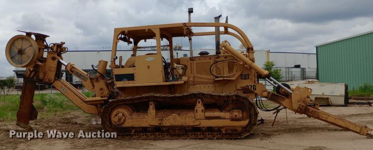 image for item NU9861 1980 Caterpillar  D7G LGP cable plow