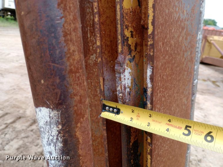 image for item NU9861 1980 Caterpillar  D7G LGP cable plow