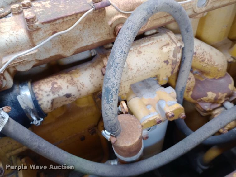 image for item NU9862 1975 Caterpillar D7F dozer