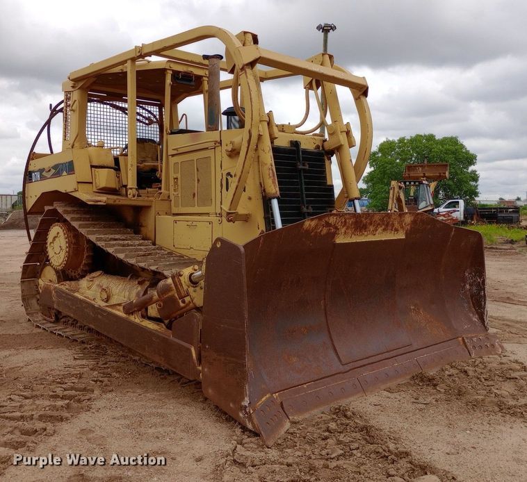 image for item NU9863 Caterpillar  D7H dozer