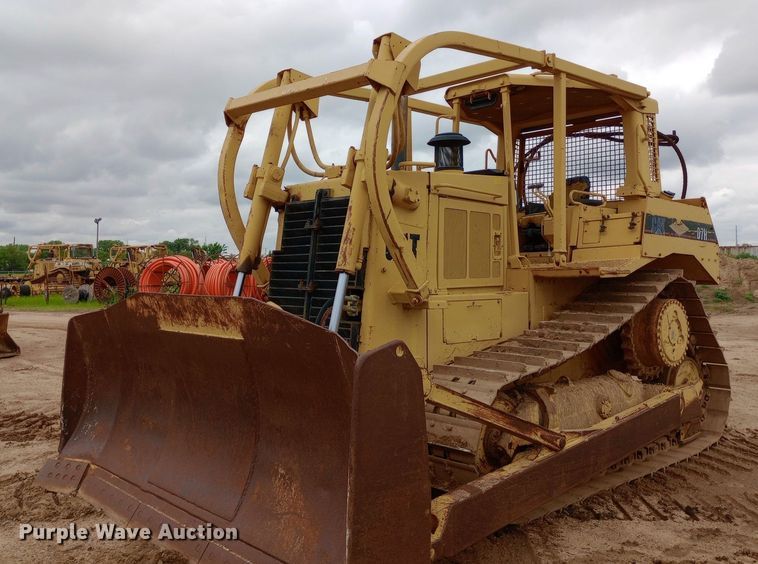 image for item NU9863 Caterpillar  D7H dozer