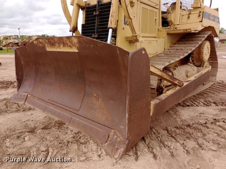 image for item NU9863 Caterpillar  D7H dozer