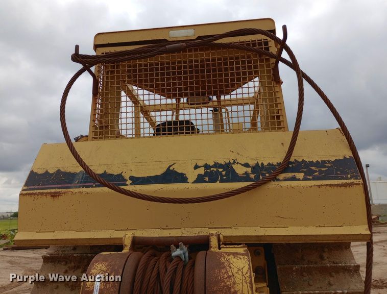 image for item NU9863 Caterpillar  D7H dozer