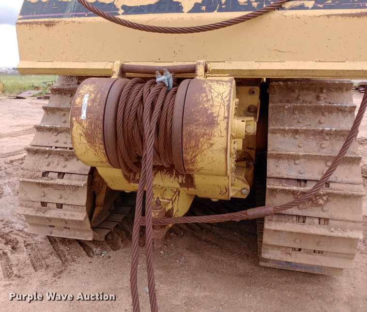 image for item NU9863 Caterpillar  D7H dozer