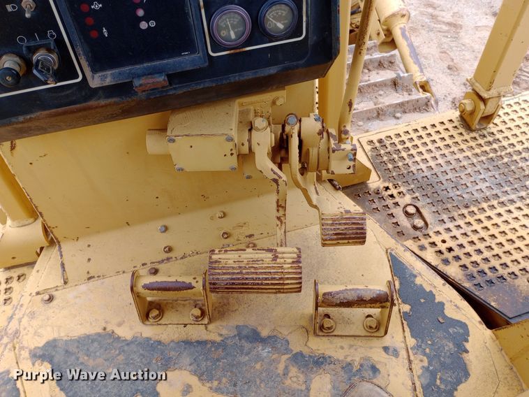 image for item NU9863 Caterpillar  D7H dozer