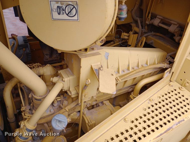 image for item NU9863 Caterpillar  D7H dozer