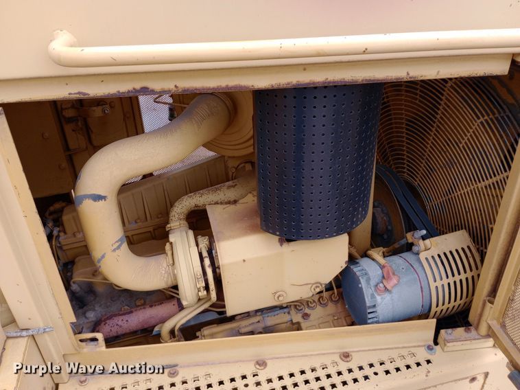 image for item NU9863 Caterpillar  D7H dozer