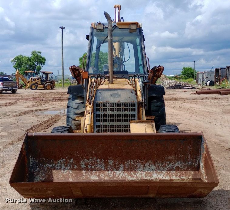 image for item NU9865 Ford 555C backhoe