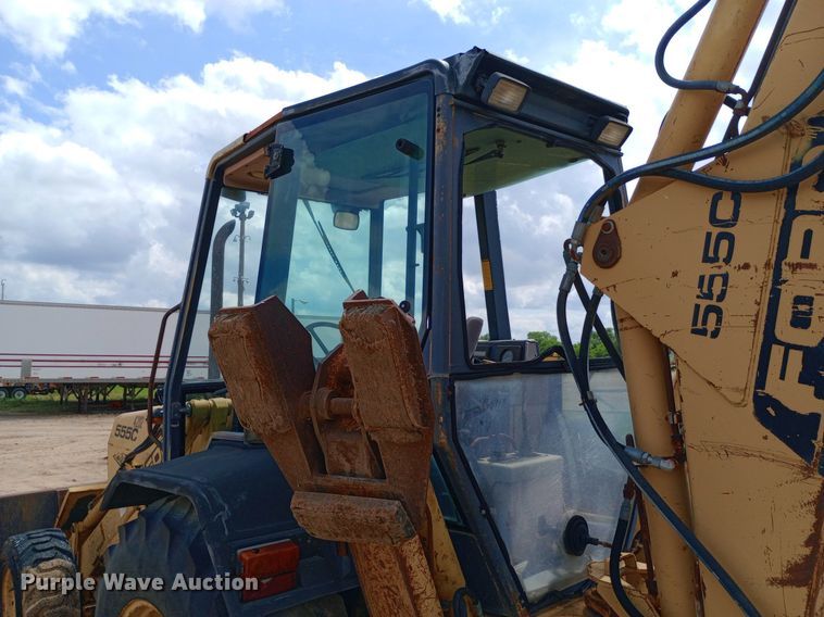 image for item NU9865 Ford 555C backhoe